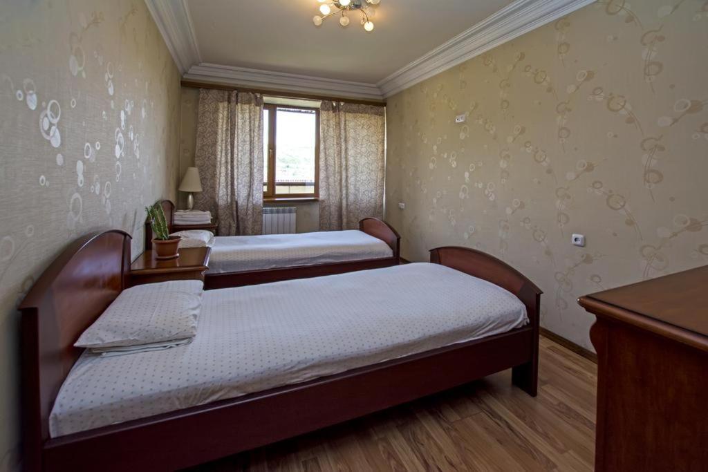 Lesi Apartament Γιερεβάν Εξωτερικό φωτογραφία
